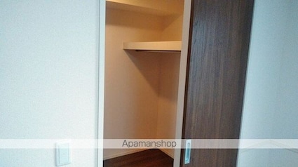 コアロードＶＩＩＩ[2LDK/63.03m2]の収納