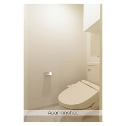 アウローラ[1K/33.04m2]のトイレ