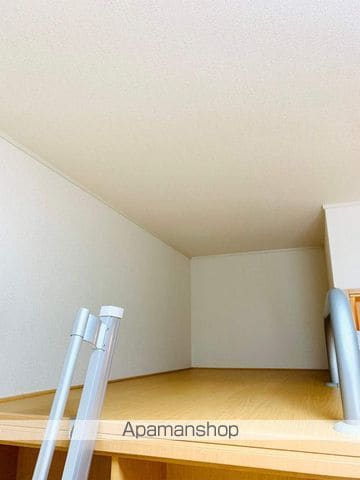 レオパレスドエルシンヤマの内装写真