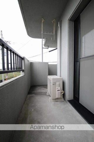 マーキュリーIIIの内装写真