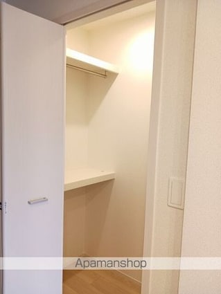 ドミールオカマエ　Ａ[1LDK/41.73m2]の収納