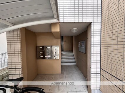 アヴァンティ三篠[1LDK/33.39m2]のエントランス