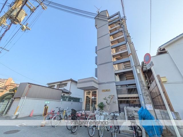 ロイヤルメゾンの外観写真