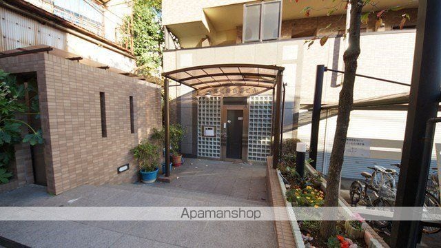 高橋南新宿ビルの外観写真