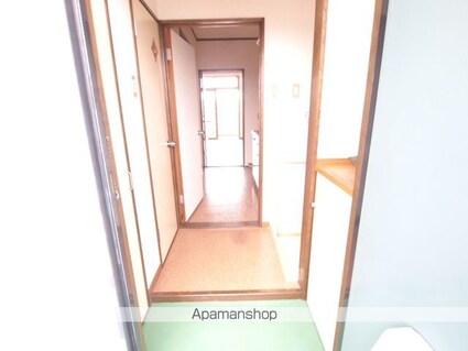 パークハイツ島内[1K/26m2]の玄関