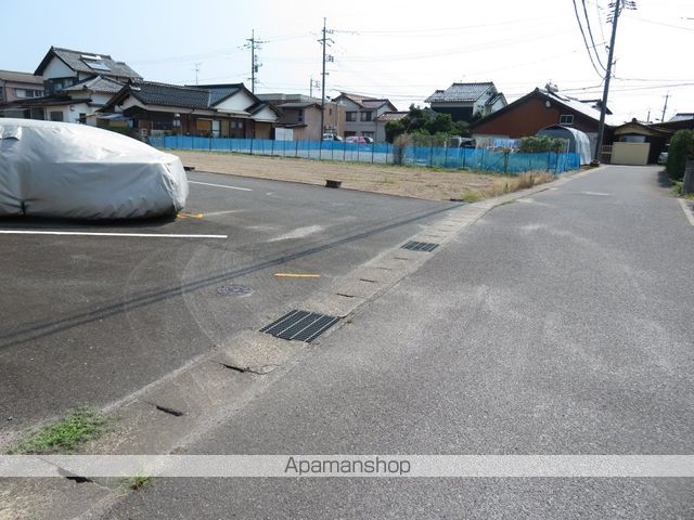 コノセールIIIの周辺写真