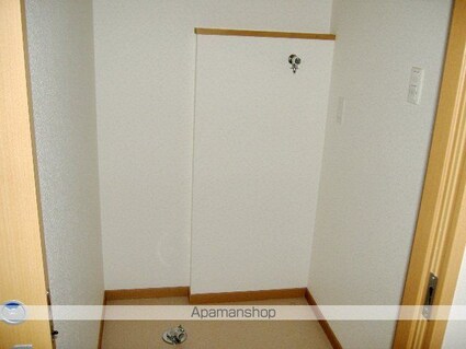 ヴィラ・クレアーレ[2LDK/57.92m2]の内装4