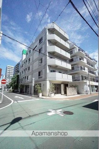 Y’s COURTの外観写真