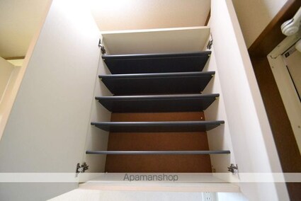 ルナパレスⅡ[1K/26.25m2]の玄関1