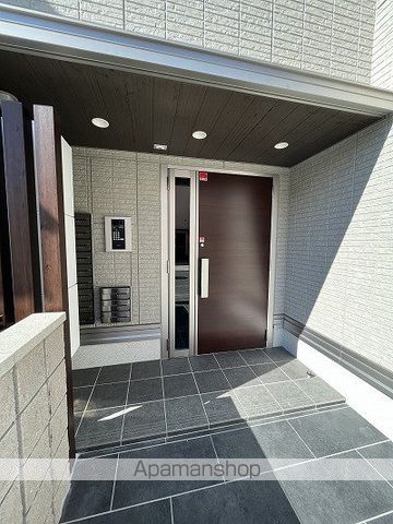 ボナールゲートの玄関写真