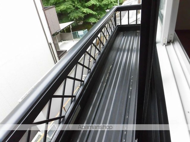 MakibaHillsナイキの内装写真