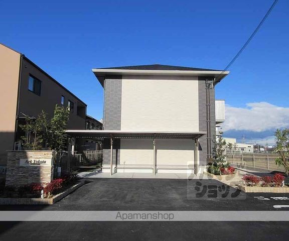 ARK YOKOTAの外観写真
