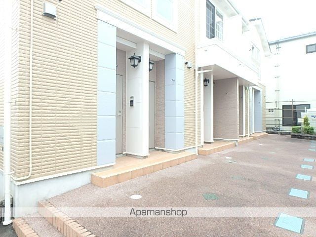 セントデフィ今之浦の玄関写真