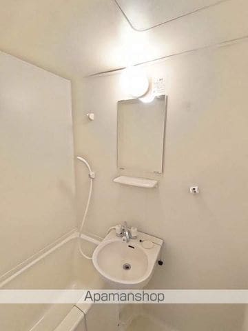 ドルフ山手の内装写真