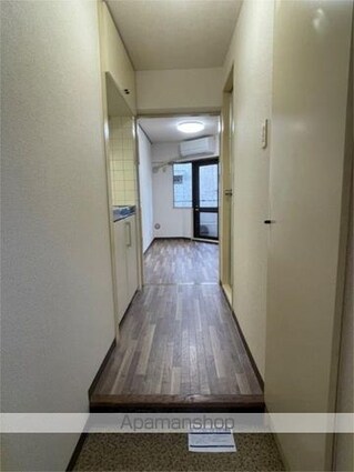 パレスハイツ千歳烏山[1R/14.58m2]の玄関