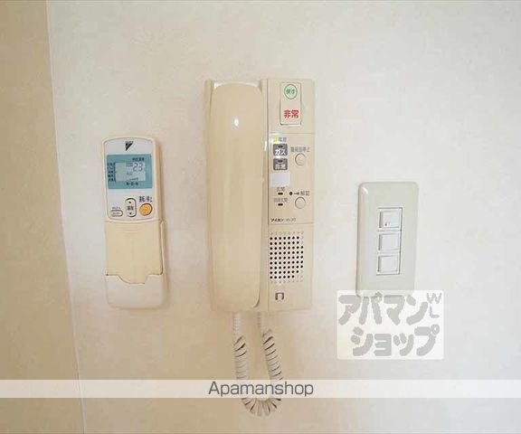 ドルス百万遍の内装写真