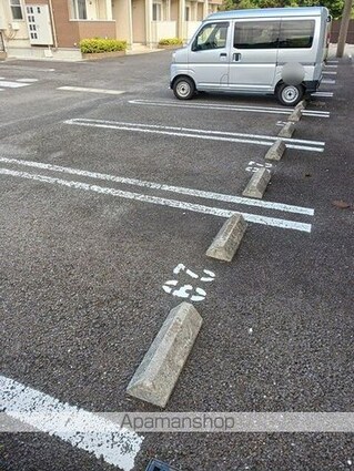 サザン・ガーデン「さくら」Ｂ[2DK/44.7m2]の駐車場