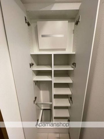 ウエリスアーバン中野坂上の内装写真