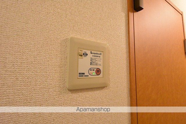 レオパレスラ グレシューズの内装写真