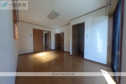 エストレア北土居[2SLDK/65.6m2]のリビング・居間