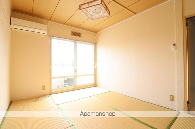 ブリーズ若葉の内装写真