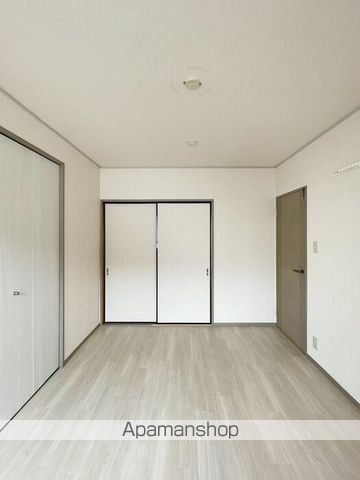 シャトル大戸 IIIの内装写真