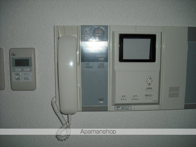 ヒルサイド露越の内装写真