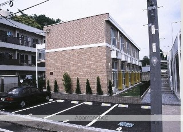 レオパレスドゥエル上用賀Ｂ[1K/20.28m2]の外観1