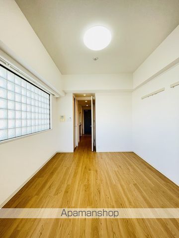 アーデン春岡の内装写真