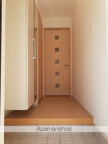 グッドベル Bの内装写真