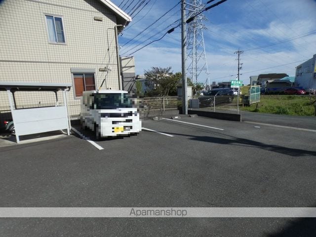 ネフェルティティのその他写真