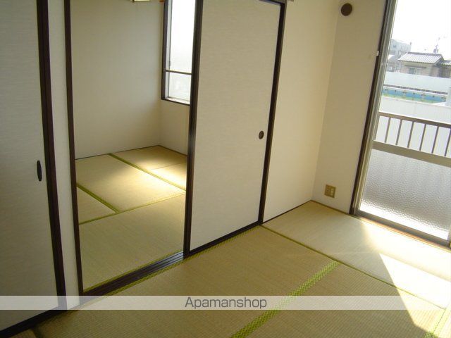 グリーンハイツ和泉の内装写真
