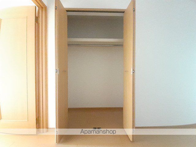 グリシーナの内装写真