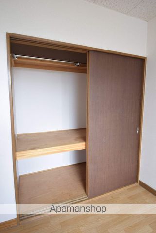 エレガンス10条の内装写真
