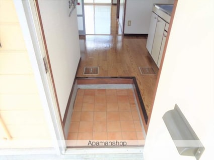 マリンパーク[1K/26.5m2]の玄関