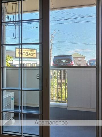 ＪＲ東海道本線 島田駅 バス乗車時間：44分 最寄りバス停で下車 徒歩9分 2階建 築21年の内装写真