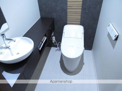 Ｈｉｌｌｓ　Ｒｅｓｉｄｅｎｔｉａｌ　Ｈ[1LDK/44.51m2]のトイレ