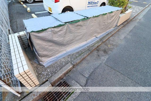 ソレーユ三筋の玄関写真
