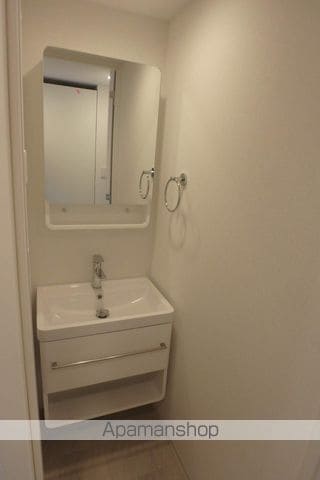 SERENITESHINOSAKAPRIEの内装写真