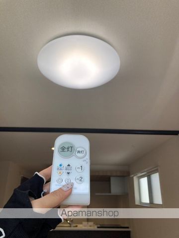 DーROOM福住 Bの内装写真