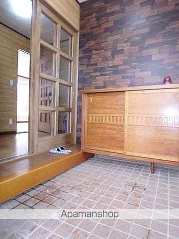 ＪＲ函館本線 滝川駅 バス乗車時間：19分 最寄りバス停で下車 徒歩3分 2階建 築43年の内装写真