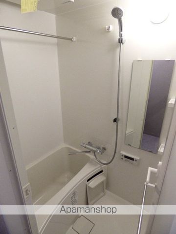 COMFORIA江坂広芝町の内装写真