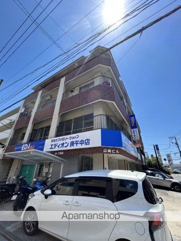 山崎ビルの外観写真