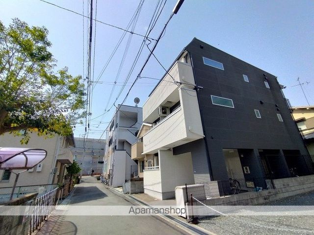 ピアザ出口町の外観写真