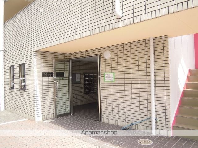 M’プラザ城東五番館の玄関写真
