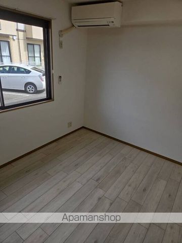 レジデンス矢三 B棟の内装写真