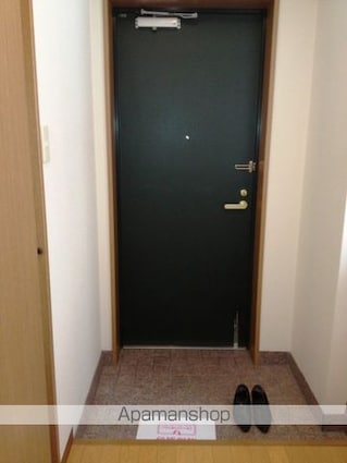 東京都府中市宮町１丁目[1K/24.58m2]の玄関