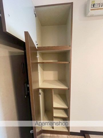 リバティ丸之内の内装写真