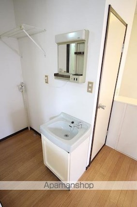 ハイツ湖畔[3K/41.89m2]の洗面所