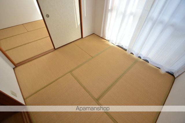 クレセントの内装写真